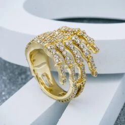 Front Page -OMI Jewelry Shop 0E8A5566