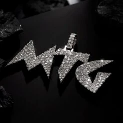 Front Page -OMI Jewelry Shop 0E8A6498 2