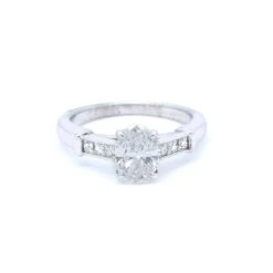 PLATINUMLADIES ENGAGEMENT RING WITH 1.55 CT DIAMONDS(Platinum Ladies Engagement Ring With 1 55 Ct Diamonds)